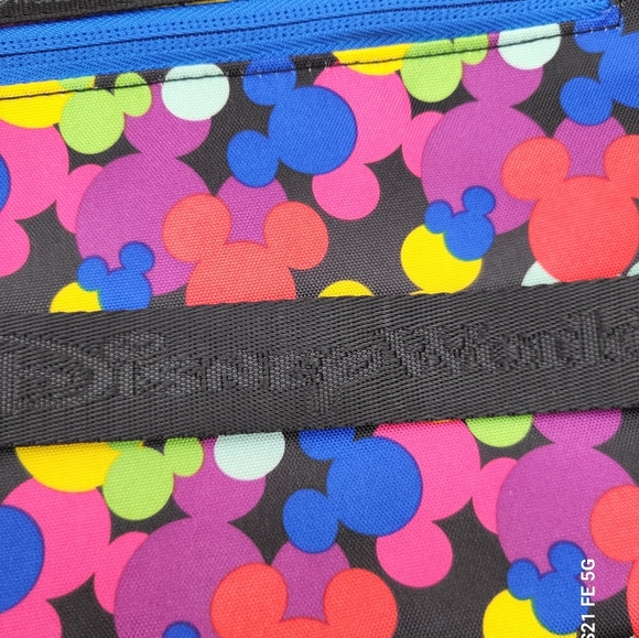 Disney Colorful Mickey Mouse Fanny Pack/Belt Bag, Like New - Picture 8 of 10